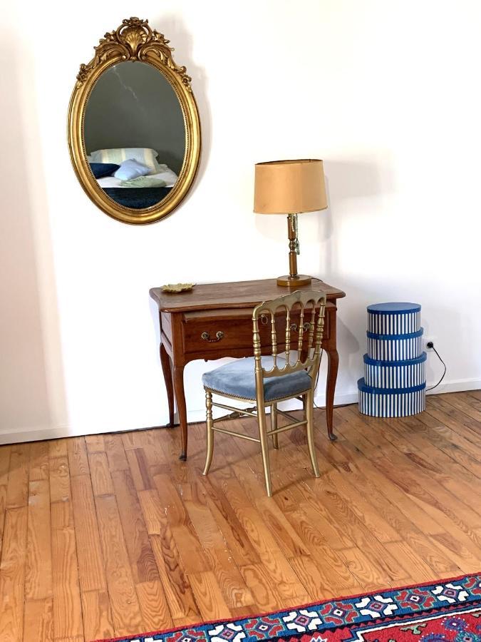 Batisse En Pierre XVII Siecle 115 M² Avec Terrasse Villa Ambares-et-Lagrave Екстериор снимка